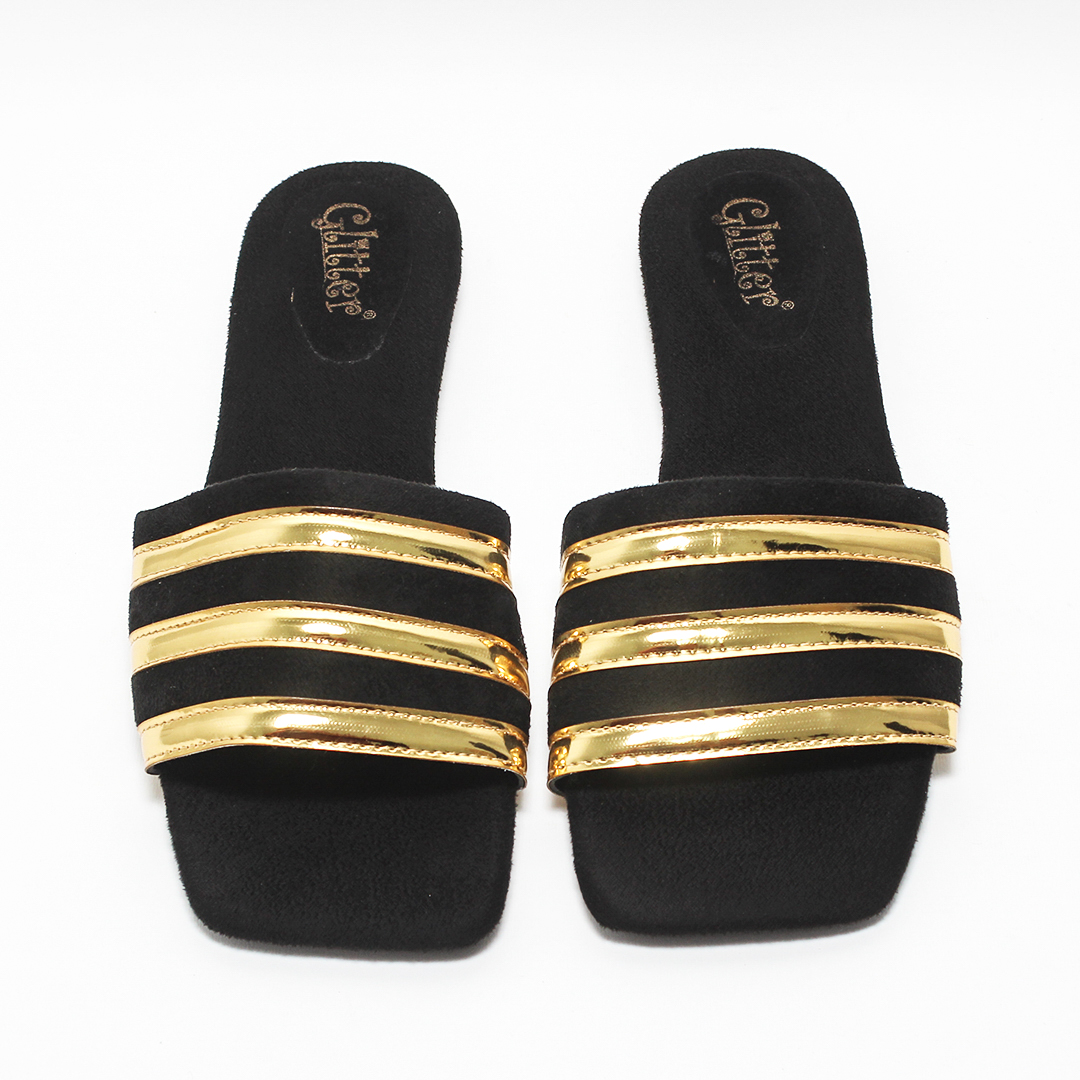 Golden Party Wear Baby Booties at Rs 130/pair in New Delhi | ID: 20429268262